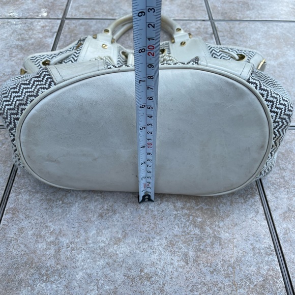 Tory Burch Drawstring Bucket Bag with Tassels - Picture 13 of 16